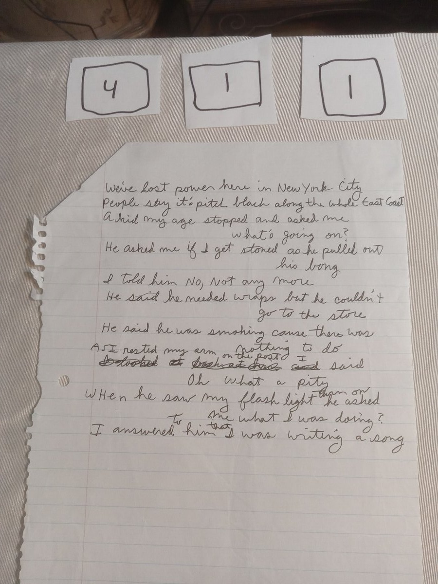 Item 411 — Trivial Pursuit, picture 4 of 4