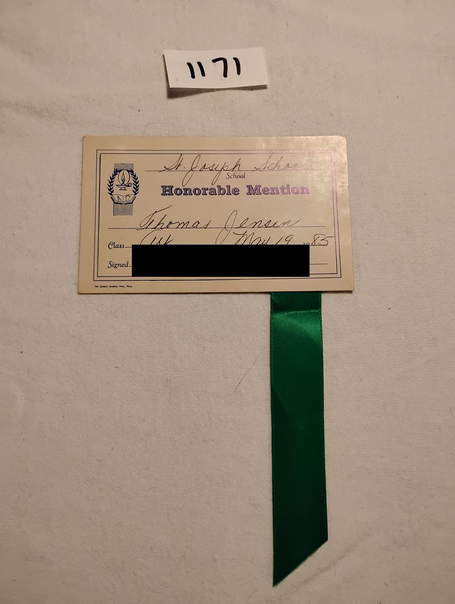 Item 1171 — ST. JOSEPH SCHOOL HONORABLE MENTION - CARD WITH GREEN RIBBON, picture 1 of 1