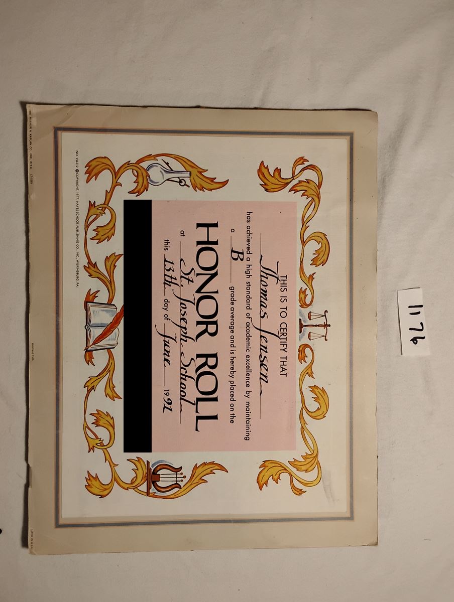 Item 1176 — HONOR ROLL, ST. JOSEPH SCHOOL - CERTIFICATE, picture 1 of 1
