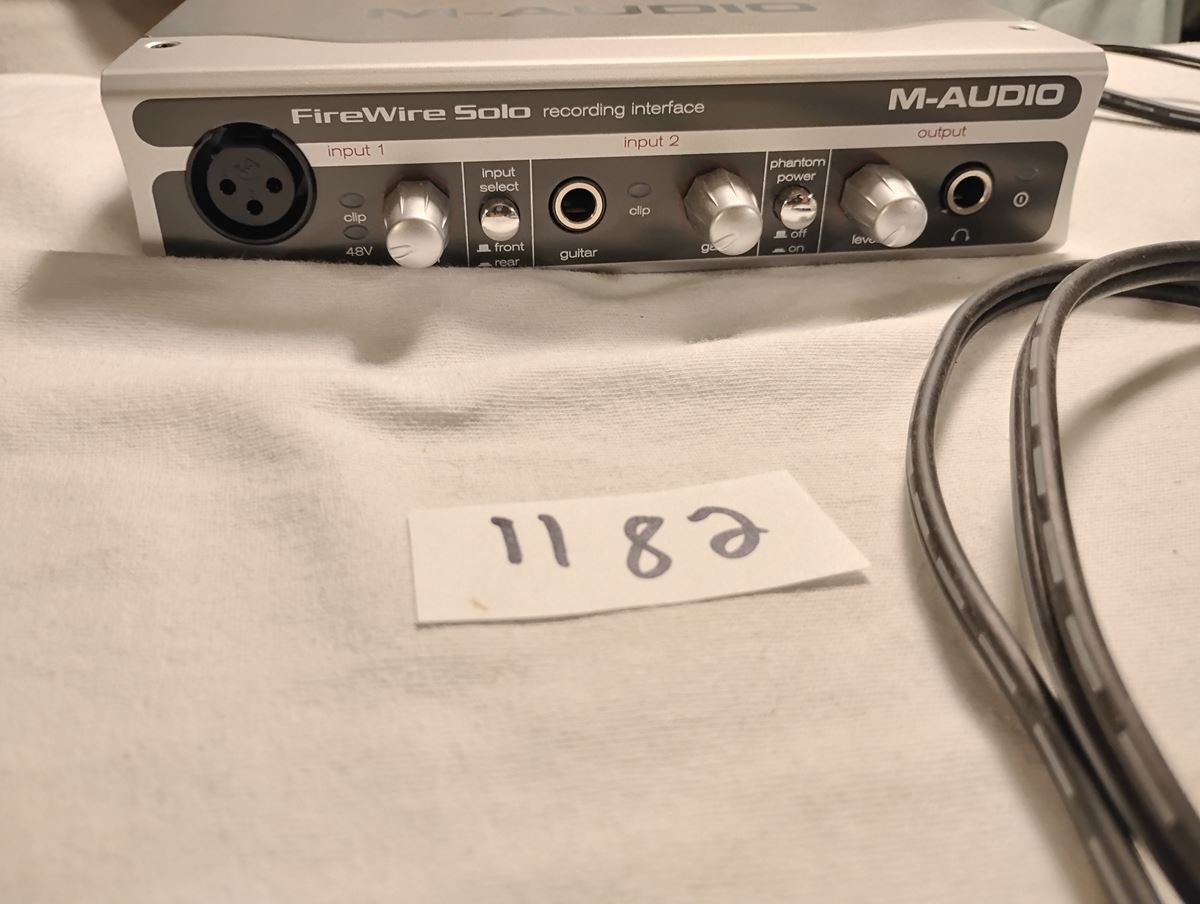 Item 1182 — M-AUDIO FIREWIRE SOLO - RECORDING GEAR, picture 1 of 3