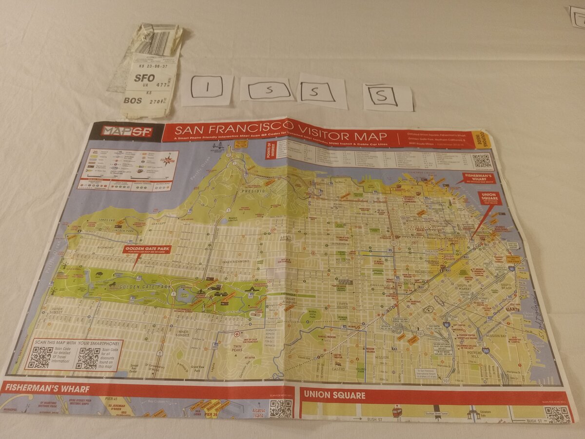 Item 1555 — San Francisco Visitor Map And SFO Bag Tag (October 2014), picture 1 of 1