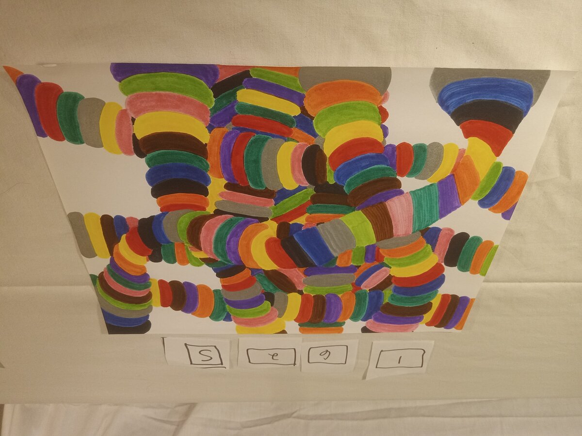 Item 1625 — Stacked coloured rings, marker drawing, picture 1 of 1