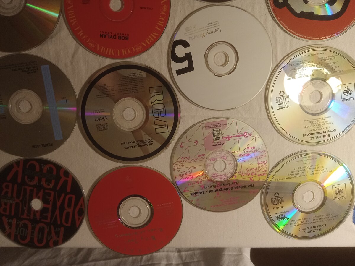 Item 1586 — CD + CD-R COLLECTION, picture 11 of 20